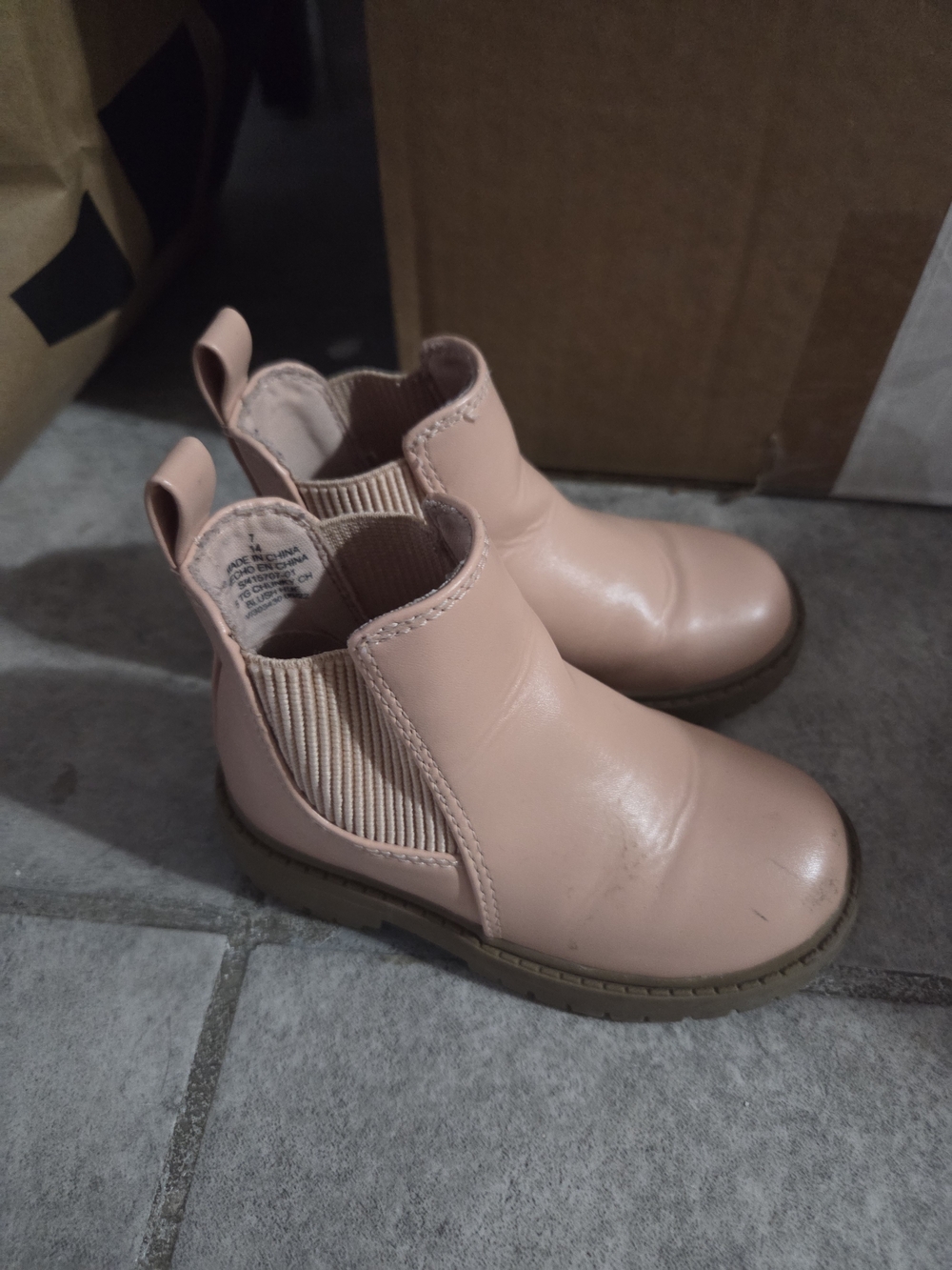 Kids Pink Chelsea Boots - Stylish Slip-On Ankle Booties